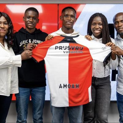 Mathew Amoah Jnr signs first professional contract with Feyenoord